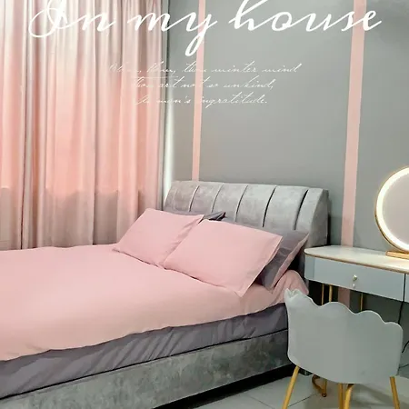 Vivi Homestay Nilai Exterior photo