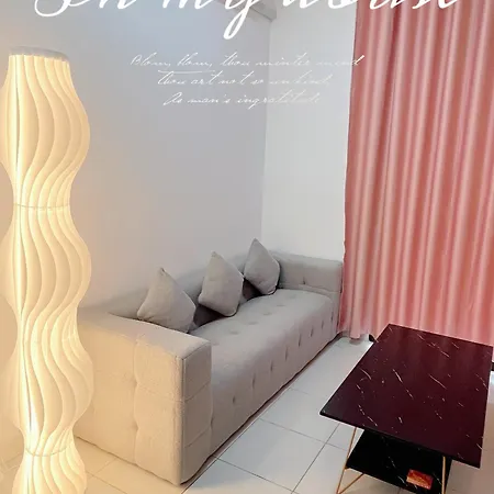Vivi Homestay Nilai Exterior photo